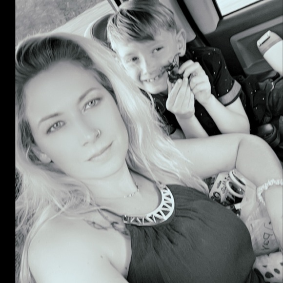 Meet your Posher, Jr. - Picture 14 of 17